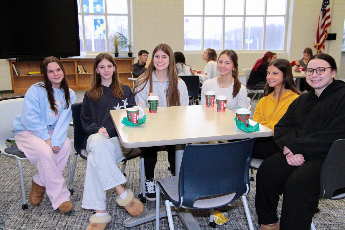 Sophomores Claire Exl, Jaiden Gallagher, Maya Toth, Hayley Aiello, Olivia Krysiak, and Ashley Whieldon