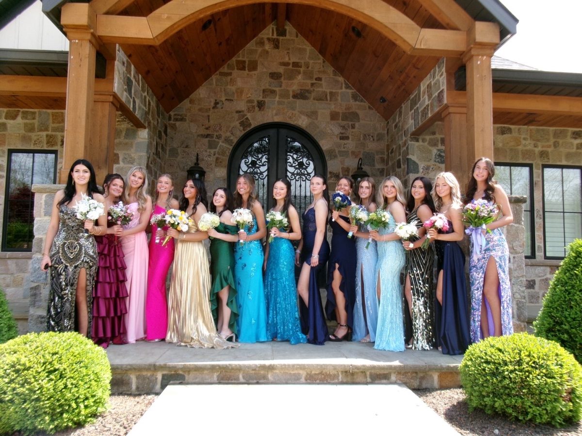 Emily Behm, Melinda Patterson, Taylor Prosinski, Jamie Donovan, Lorice George, Alyssa Carriero, Adriana Mastroianni, Noelle Kitagawa, Student, Lauren Dailey, Addison Walchanowicz, Lila Freilino, Ava Faia, Ellie Coddington, Maddy Bollas 